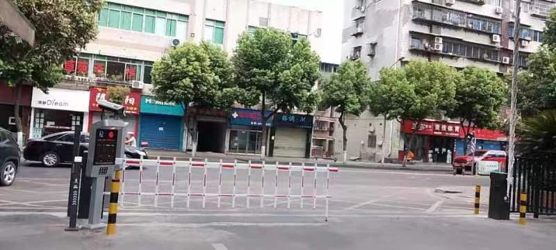 重慶市萬州電力小區(qū)停車場