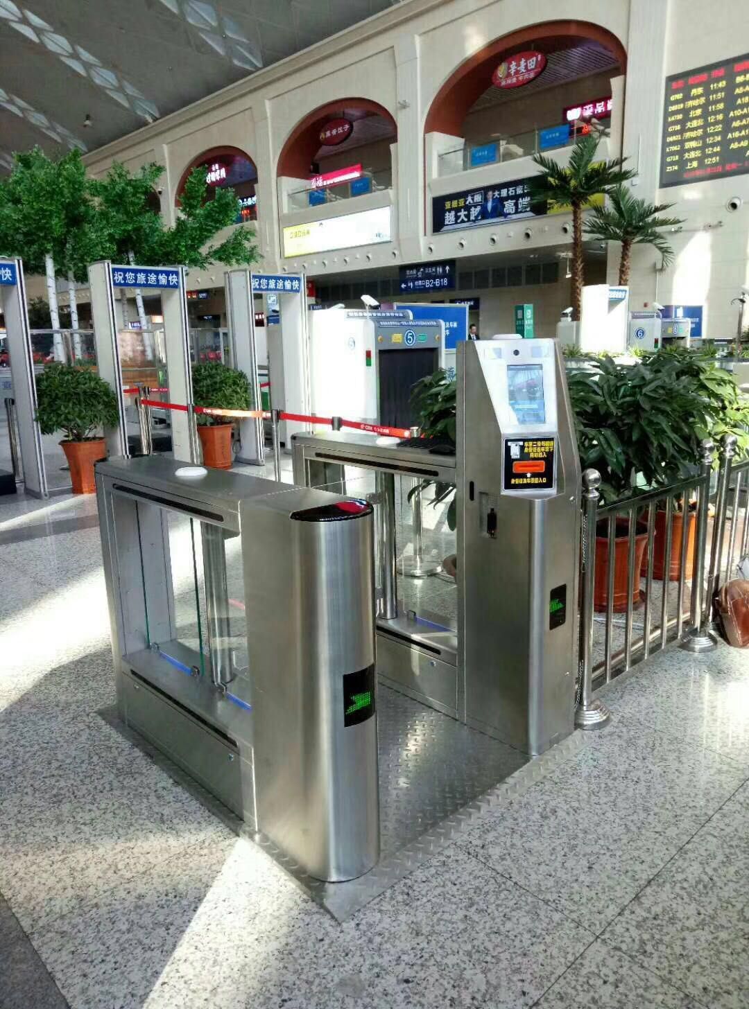 火車站閘機案例