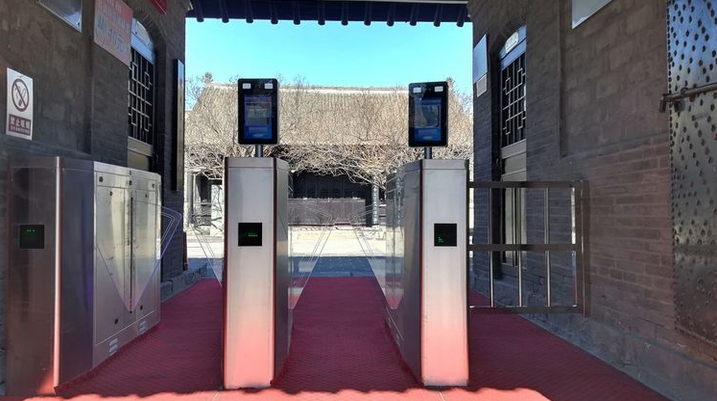 東沃科技閘機入駐鐵嶺周恩來總理紀念館得到領導們的高度認可